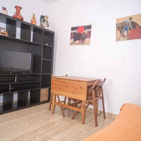 Apartamento Con Patio En El Centro Del Pueblo * Conil De La Frontera