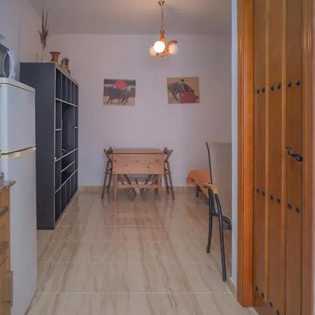 Apartamento Con Patio En El Centro Del Pueblo Apartment