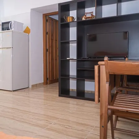 Apartment Apartamento Con Patio En El Centro Del Pueblo